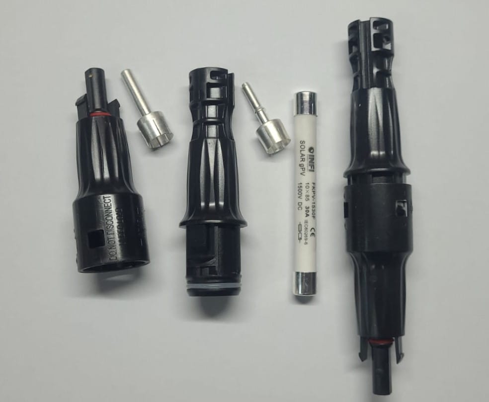 MC4 Connector